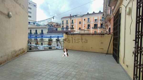 appartamento in vendita a Salerno in zona Centro Città