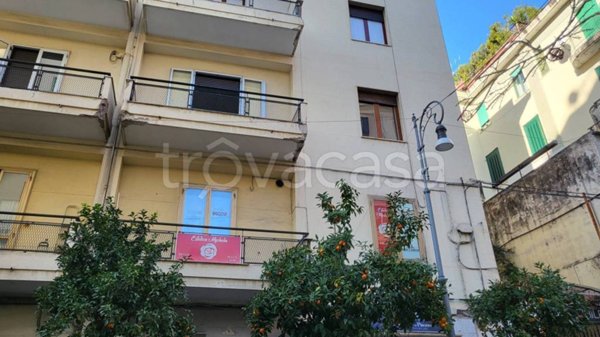 appartamento in vendita a Salerno in zona Centro Città