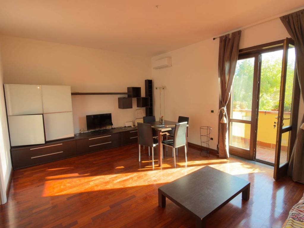 appartamento in vendita a Salerno in zona Irno