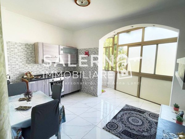 appartamento in vendita a Salerno in zona Pastena