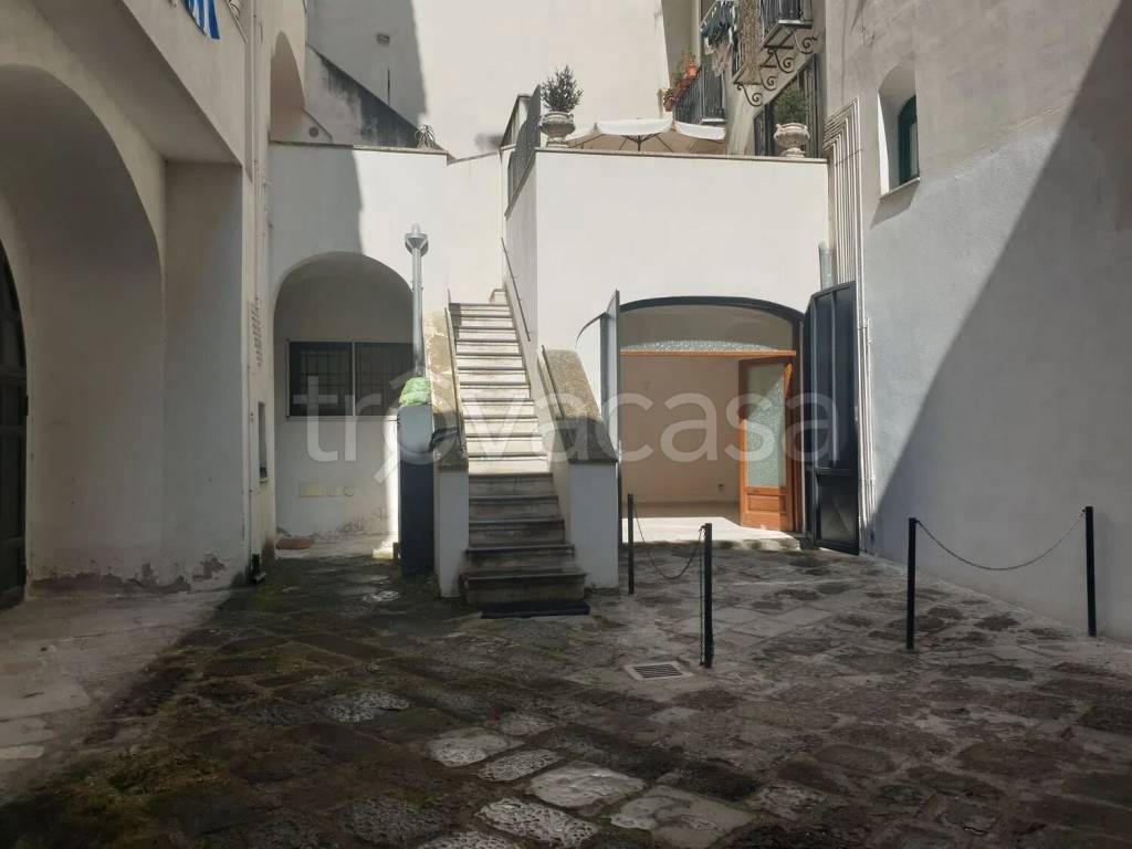 appartamento in vendita a Salerno in zona Centro Città