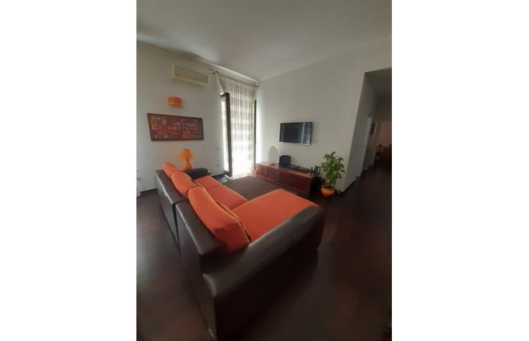 appartamento in vendita a Salerno in zona Centro Città