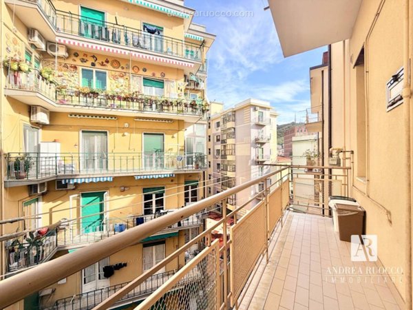 appartamento in vendita a Salerno in zona Centro Città