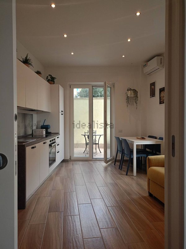 appartamento in vendita a Salerno in zona Porto