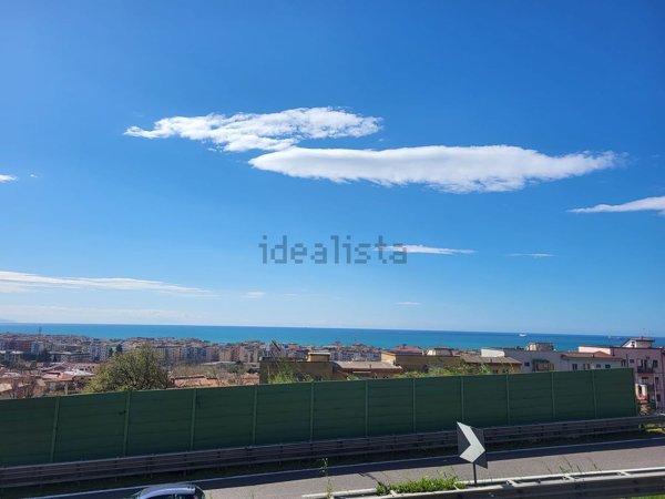 appartamento in vendita a Salerno in zona Torrione