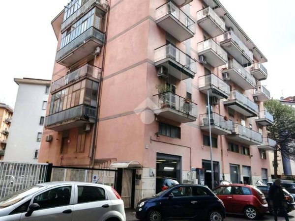 appartamento in vendita a Salerno in zona Pastena