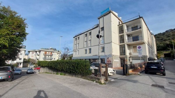 appartamento in vendita a Salerno in zona Centro Città