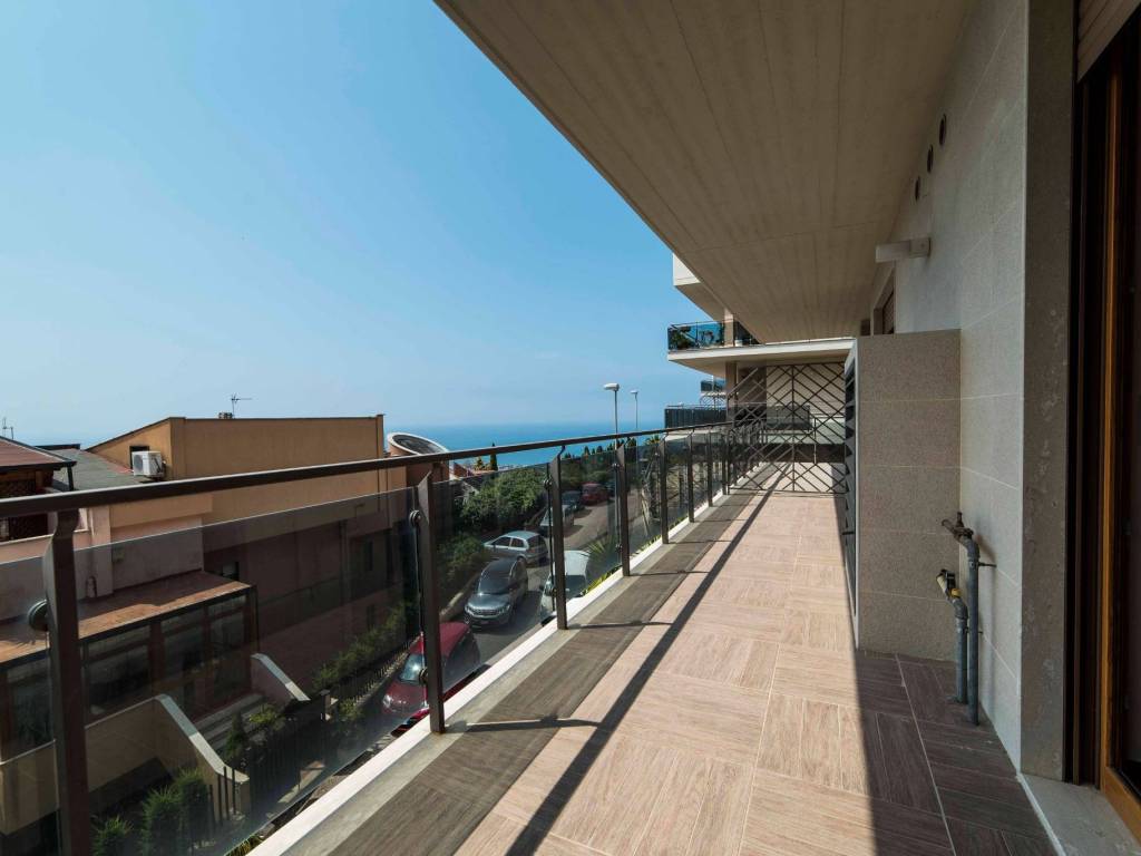 appartamento in vendita a Salerno in zona Torrione