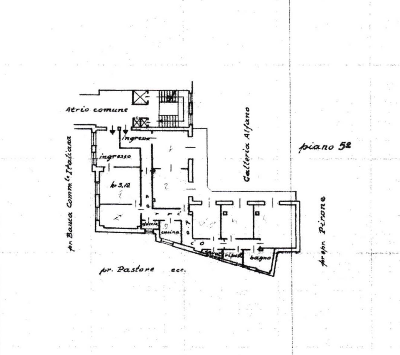 appartamento in vendita a Salerno in zona Centro Città