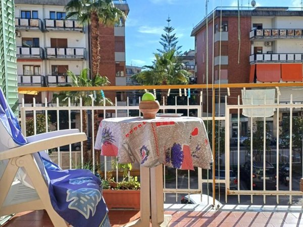 appartamento in vendita a Salerno in zona Pastena