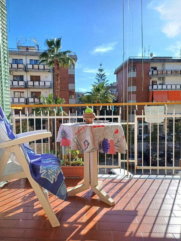 appartamento in vendita a Salerno in zona Pastena