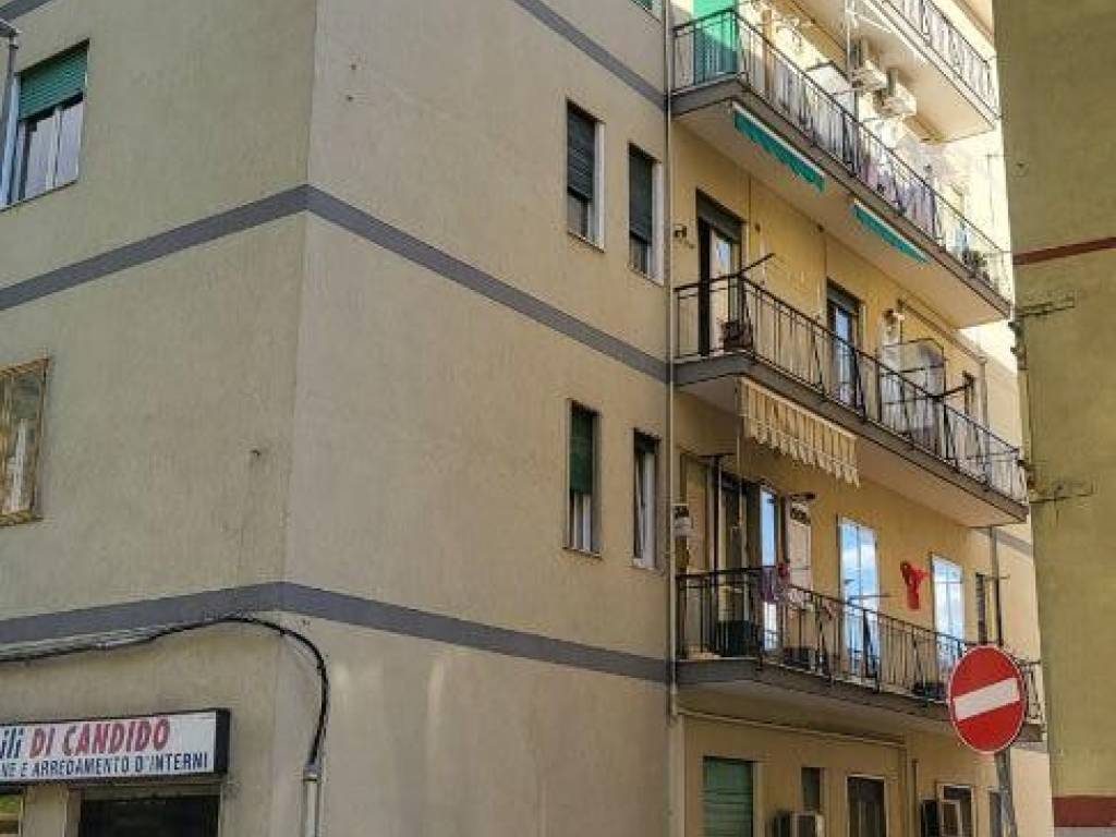 appartamento in vendita a Salerno in zona Irno