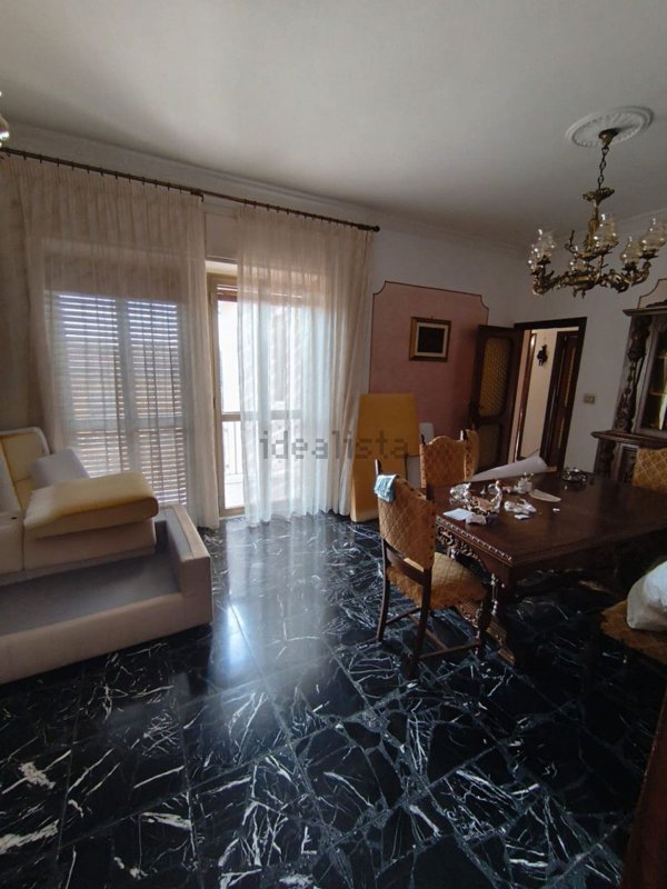 appartamento in vendita a Salerno in zona Pastena