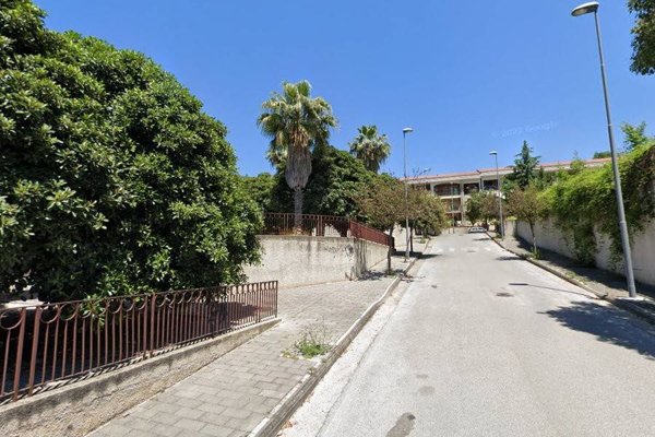 casa indipendente in vendita a Salerno in zona Pastena