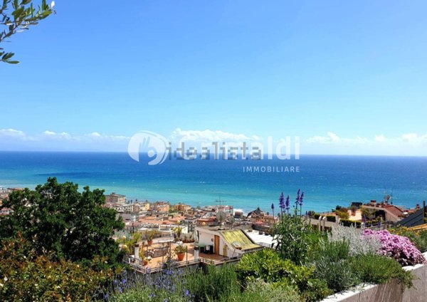 appartamento in vendita a Salerno in zona Sala Abbagnano