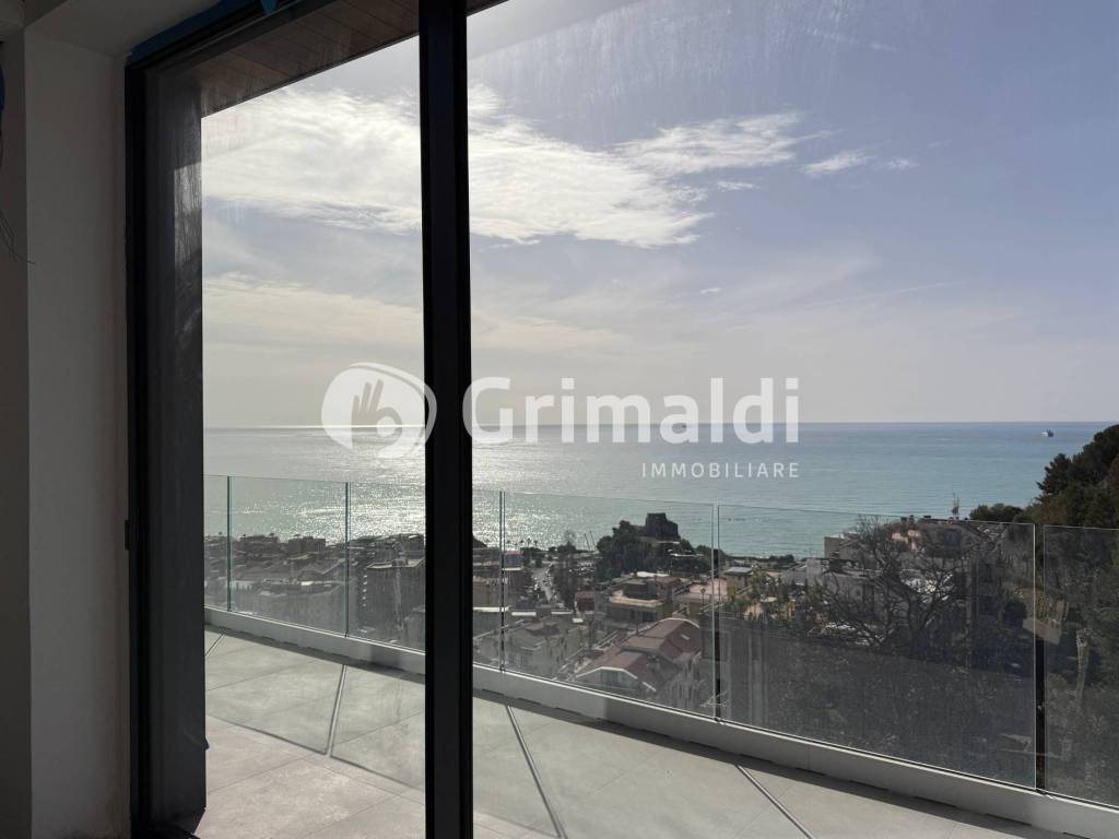 appartamento in vendita a Salerno in zona Ogliara