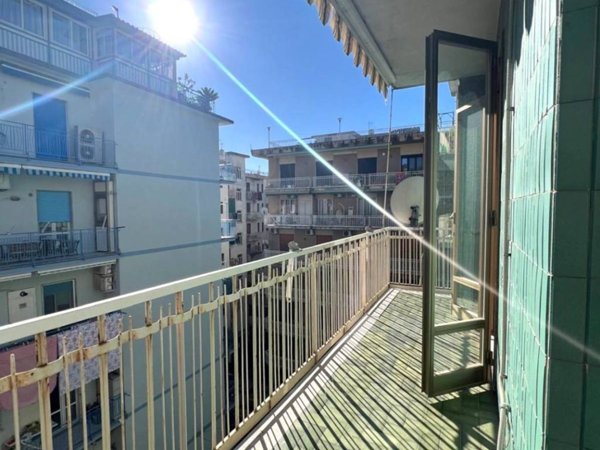 appartamento in vendita a Salerno in zona Pastena