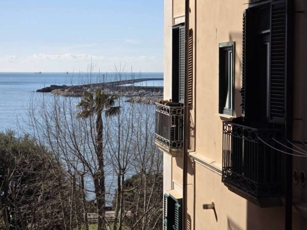 appartamento in vendita a Salerno in zona Centro Città