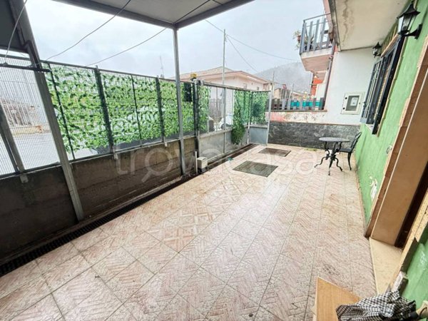 casa indipendente in vendita a Salerno in zona Giovi Altimare