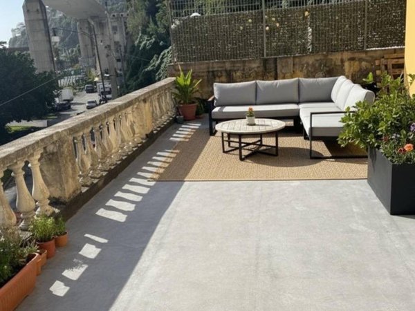 appartamento in vendita a Salerno in zona Porto