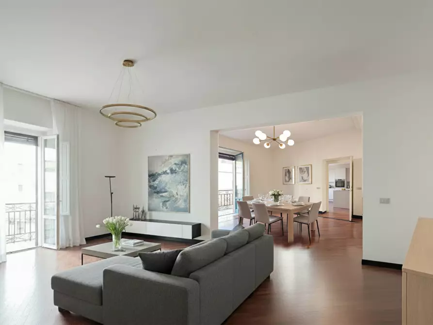 appartamento in vendita a Salerno in zona Centro Città