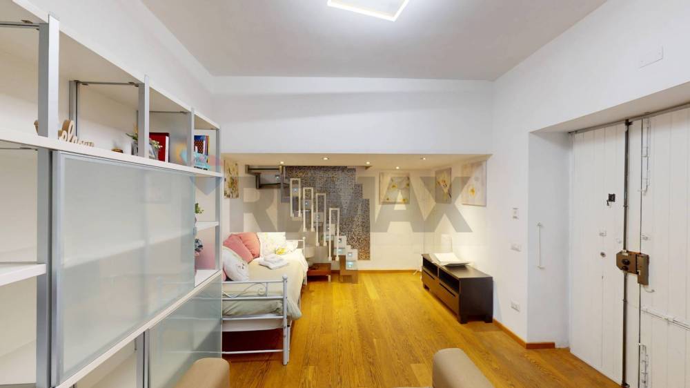 appartamento in vendita a Salerno in zona Centro Città