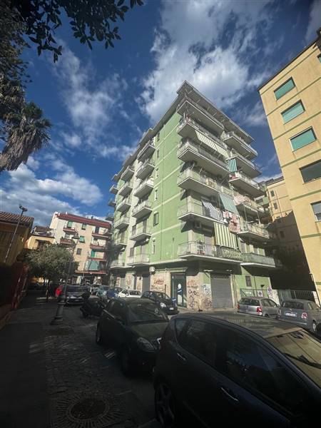 appartamento in vendita a Salerno in zona Pastena
