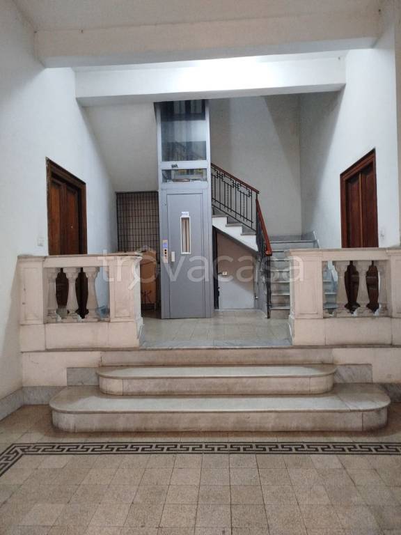 appartamento in vendita a Salerno in zona Centro Città