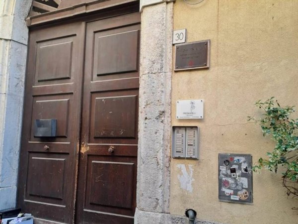 appartamento in vendita a Salerno in zona Centro Città
