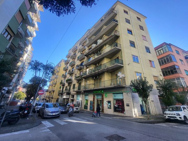 appartamento in vendita a Salerno in zona Centro Città