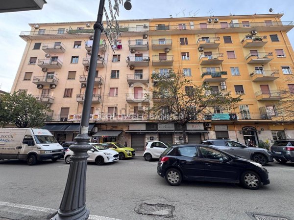 appartamento in vendita a Salerno in zona Torrione