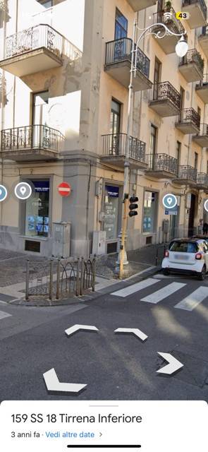 negozio in vendita a Salerno in zona Centro Città