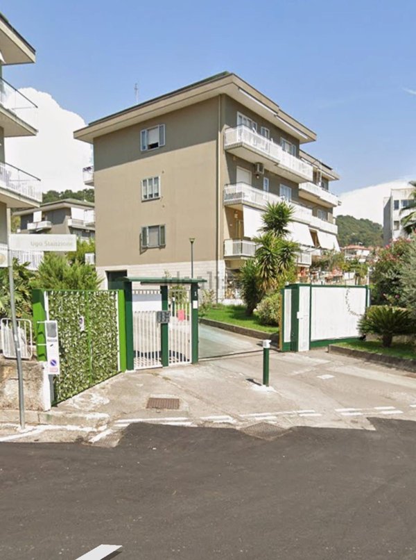appartamento in vendita a Salerno in zona Torrione