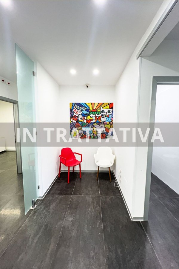 appartamento in vendita a Salerno in zona Pastena