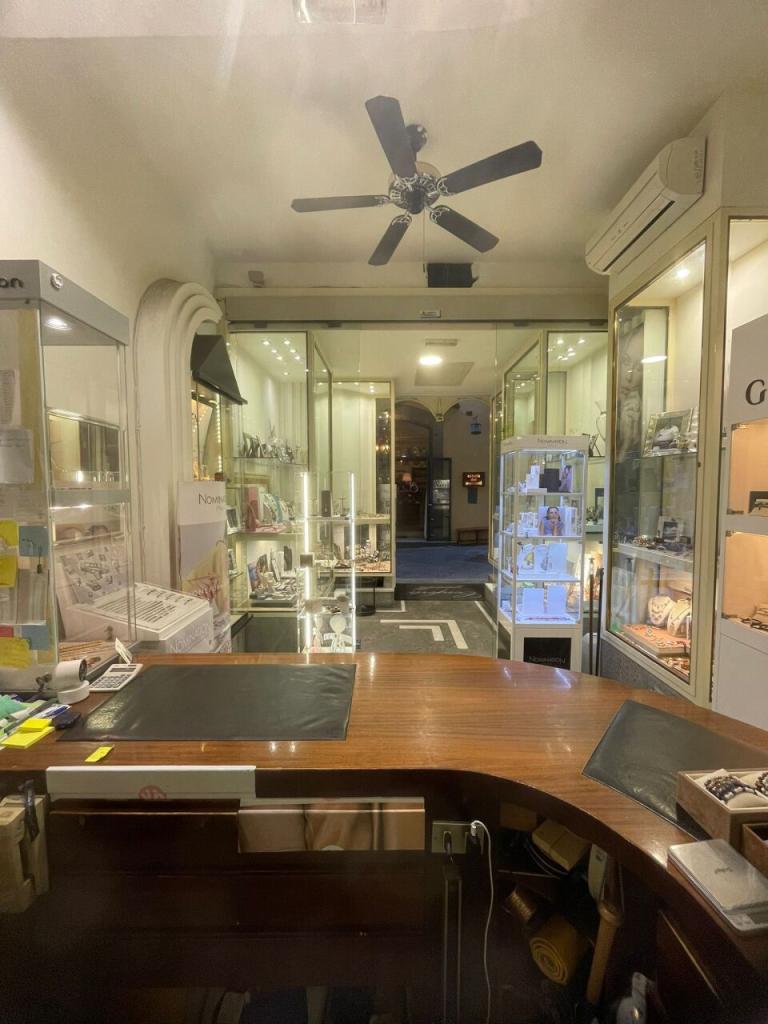 appartamento in vendita a Salerno in zona Centro Città