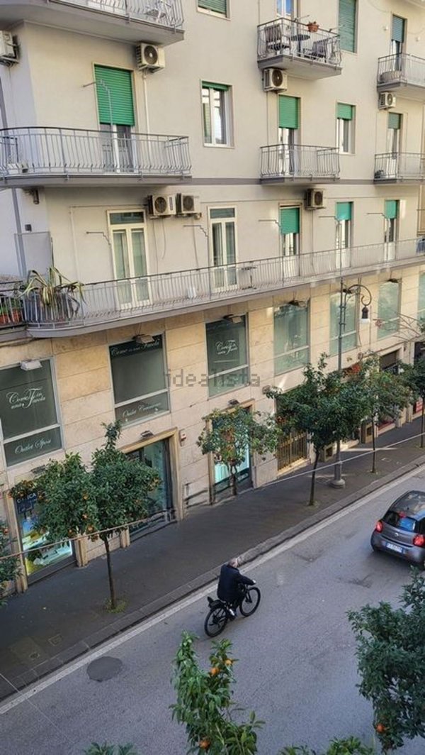 appartamento in vendita a Salerno in zona Centro Città
