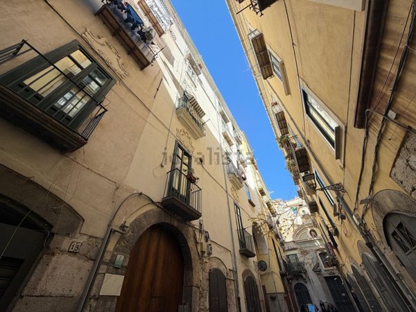 appartamento in vendita a Salerno in zona Centro Città