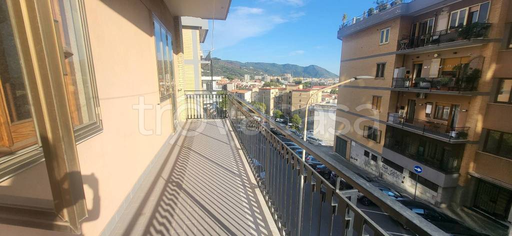 appartamento in vendita a Salerno in zona Torrione