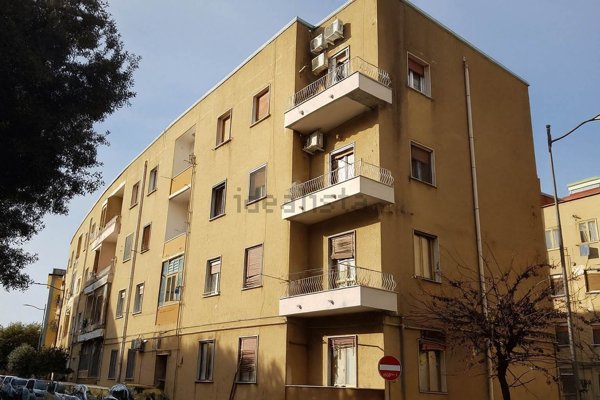 appartamento in vendita a Salerno in zona Torrione