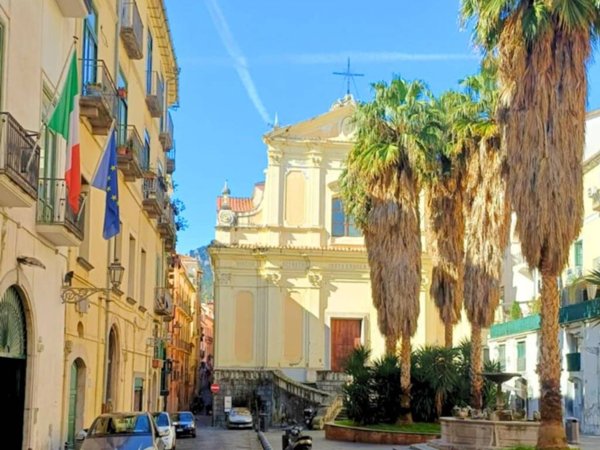appartamento in vendita a Salerno in zona Centro Città