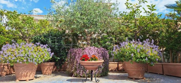 appartamento in vendita a Salerno in zona Irno