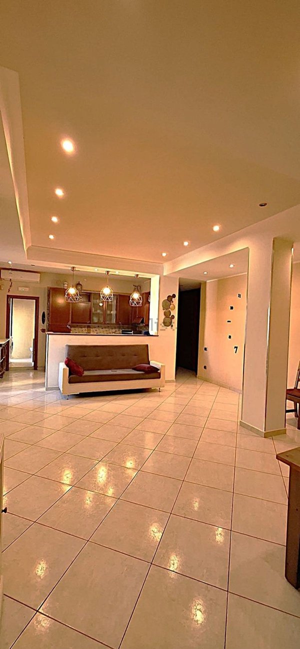 appartamento in vendita a Salerno in zona Mercatello