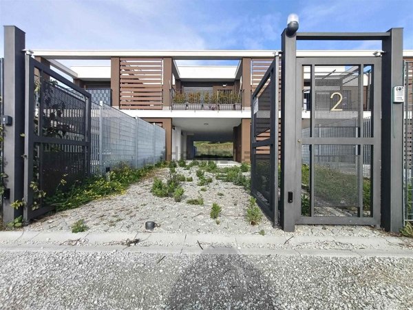 appartamento in vendita a Salerno in zona Pastena