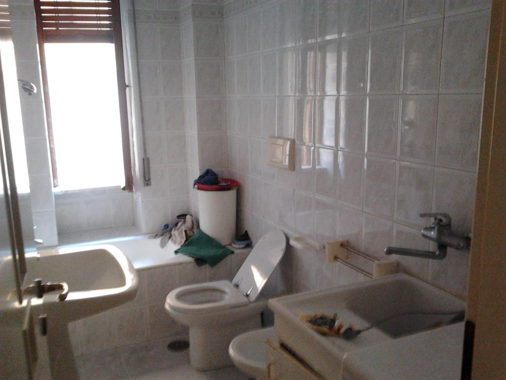 appartamento in vendita a Salerno in zona Mercatello