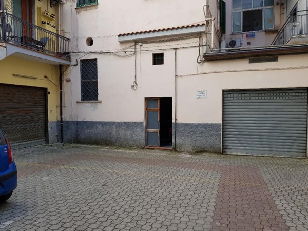 appartamento in vendita a Salerno in zona Centro Città