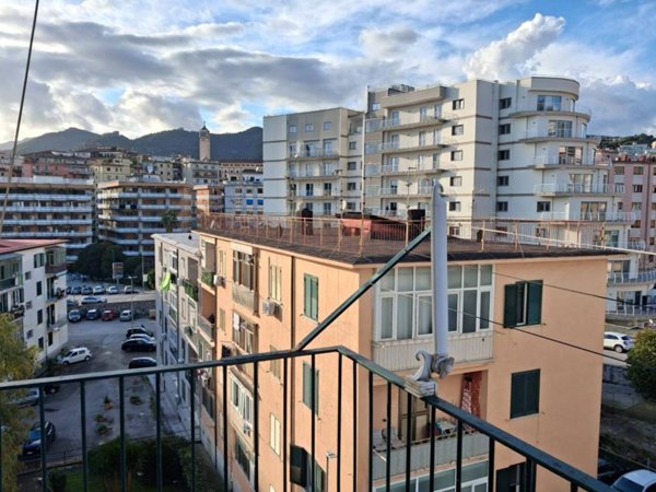 appartamento in vendita a Salerno in zona Irno