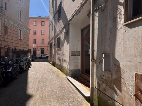 appartamento in vendita a Salerno in zona Centro Città