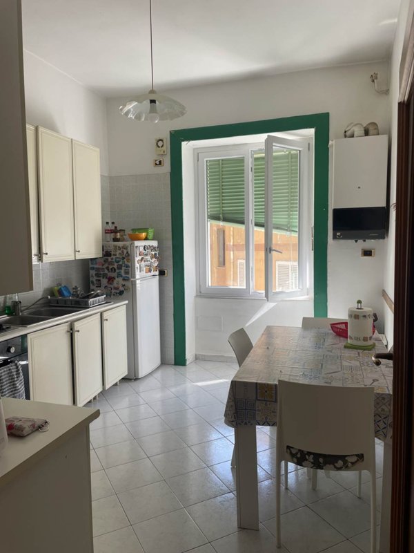 appartamento in vendita a Salerno in zona Centro Città