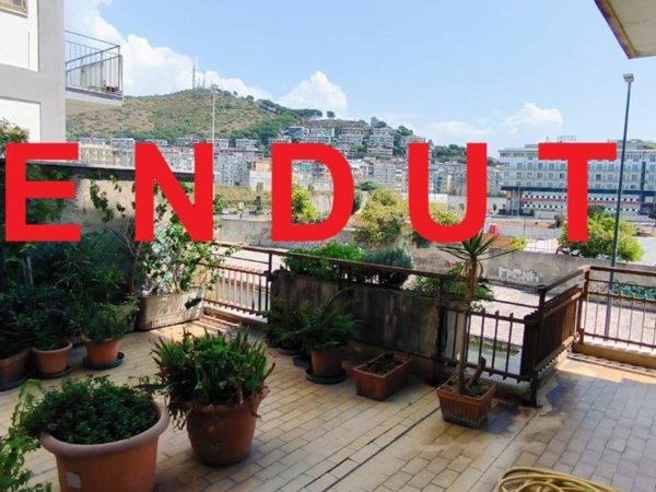 appartamento in vendita a Salerno in zona Centro Città