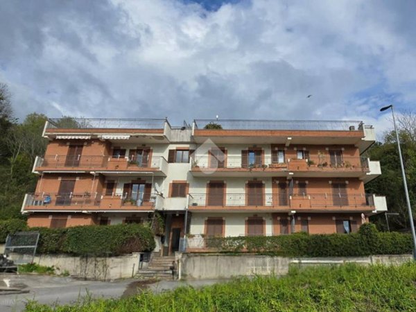 appartamento in vendita a Salerno in zona Irno